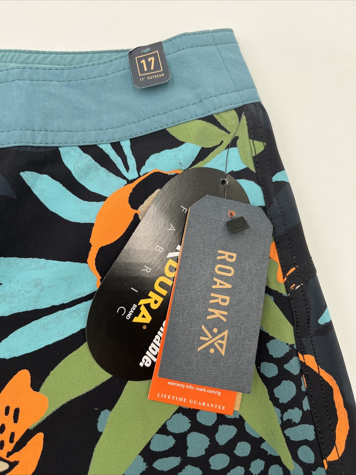 $89 Roark Men’s Boatman 2.0 Boardshorts 17" Shorts- Black Multi- Size: 38W-NEW