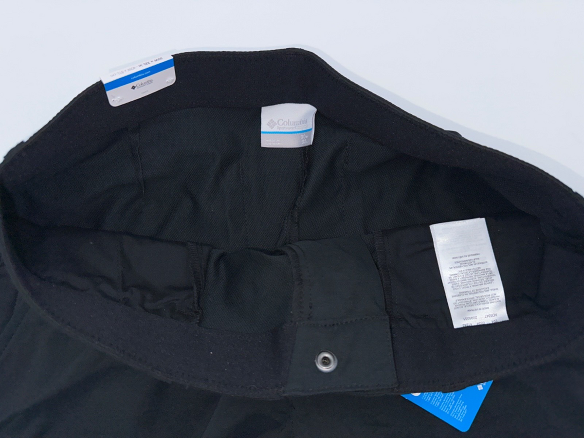 $50 Columbia Men's Chino Pants - AO5347010 - Black - 30W x 32L - New With Tags