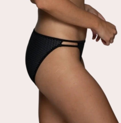 $40 Vanity Fair String Bikini Panty (Pack Of 3)-Colors As Shown-18108-6/Medium