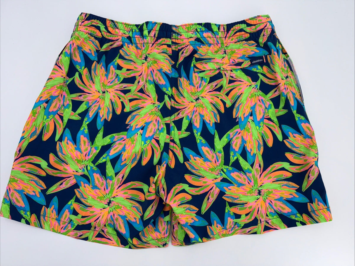 $70 Chubbies The Ocean Flowers 5.5" Inseam Swim Trunks-Multi -Large -New Tag