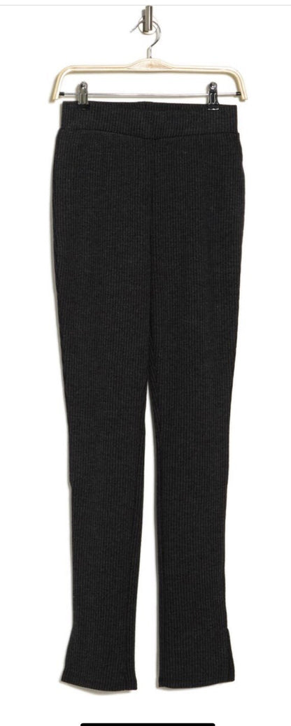 We Wore What Women's Ribbed Seamless Stretch Leggings Black - Size Small  $98