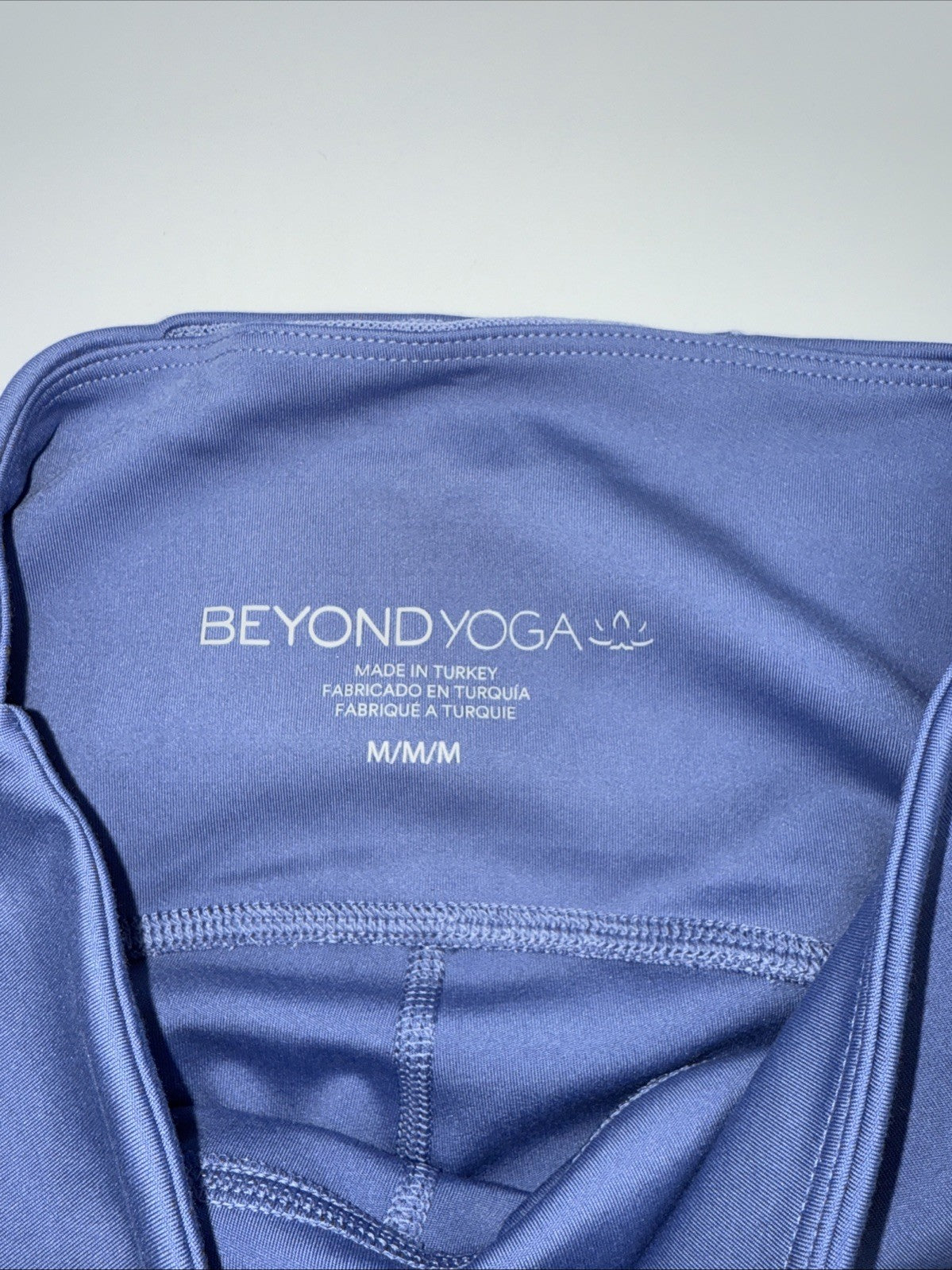 $110 Beyond Yoga Women’s Leggings IT3564- Hazi Peri- Medium - New With Tags
