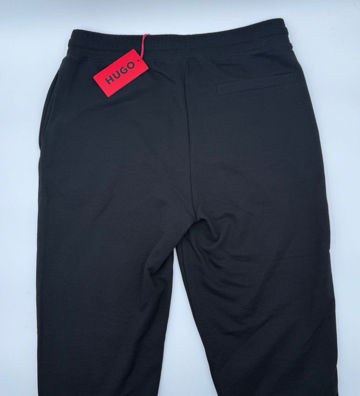 $118 Hugo Men’s-Dillumi Regular-Fit Logo Embossed Jogger- Black- Large- New Tag