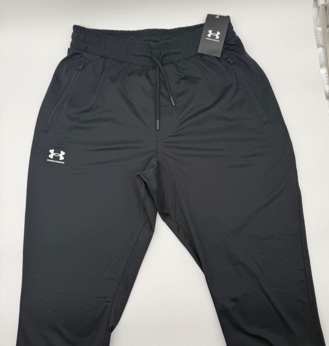 $50 Under Armour Men’s- Sportstyle Brawler Pants -Black-Medium-New Tag