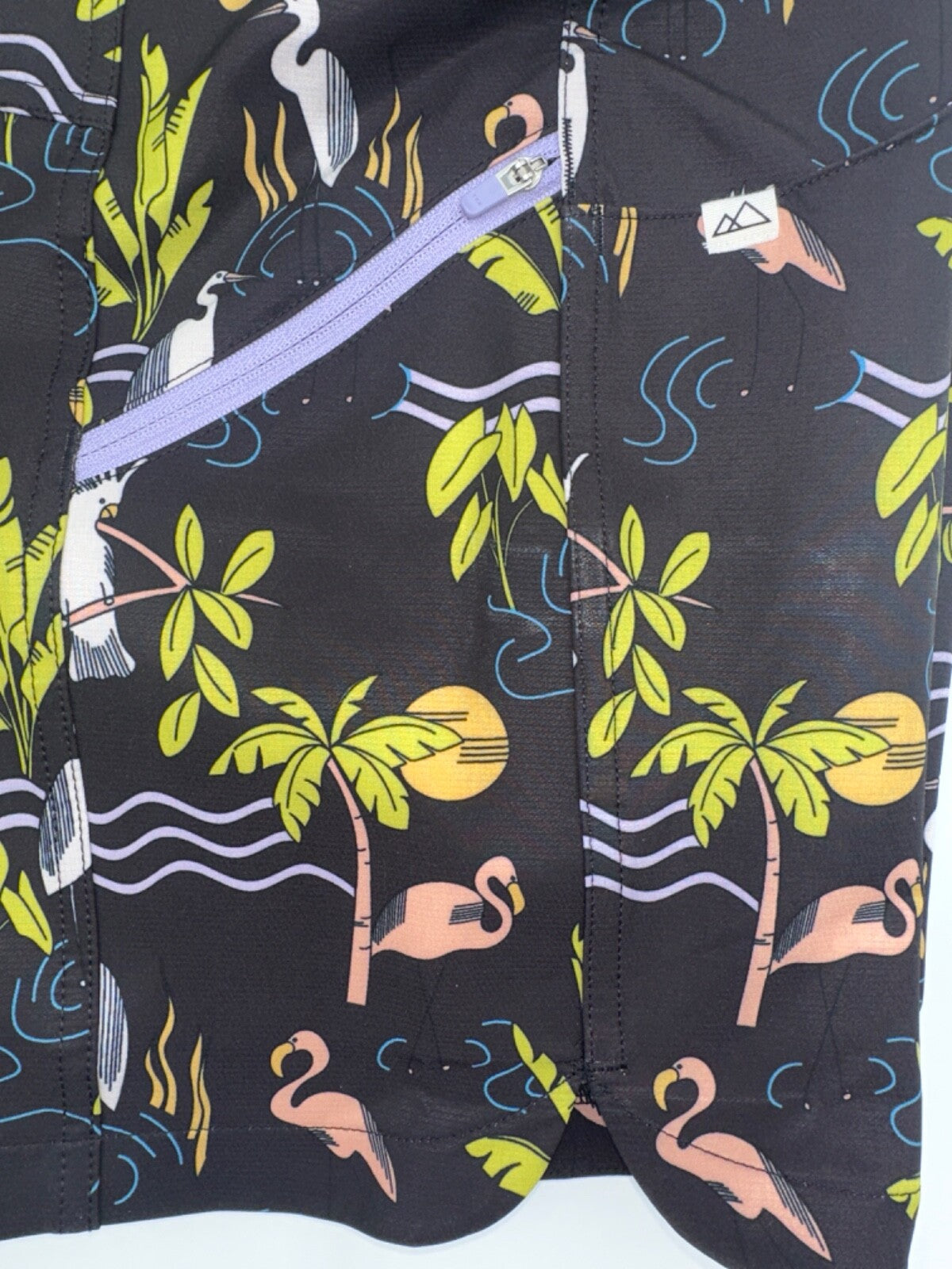$105 Wild Rye Women’s Mountain Bike Shorts 6” - Black Kendall Deco Birds- Size 6