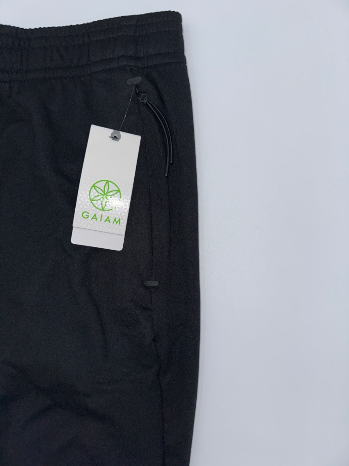 $62 Gaiam Men’s Inner Strength Slim Fit Jogger Pant- Black -Medium-New With Tag