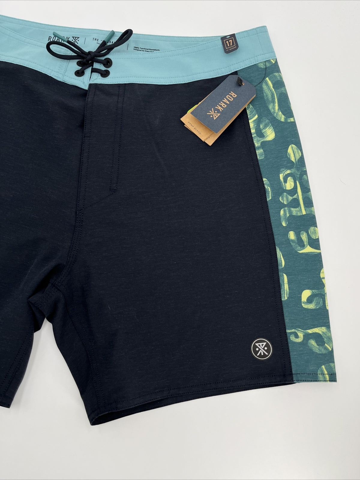 $69 Roark Men’s Passage Panel Batik 17” Boardshorts-D.Navy Black -Size: 33W-New