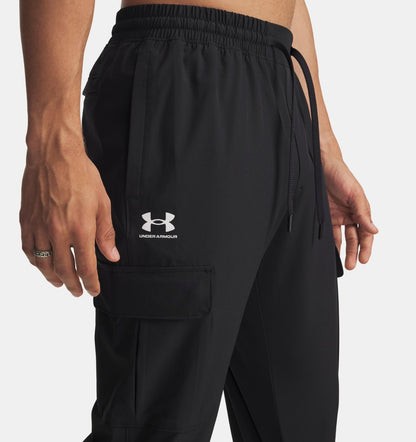 $80 Under Armour Men's Woven Jogger Cargo Pants - Black - Small - New With Tags