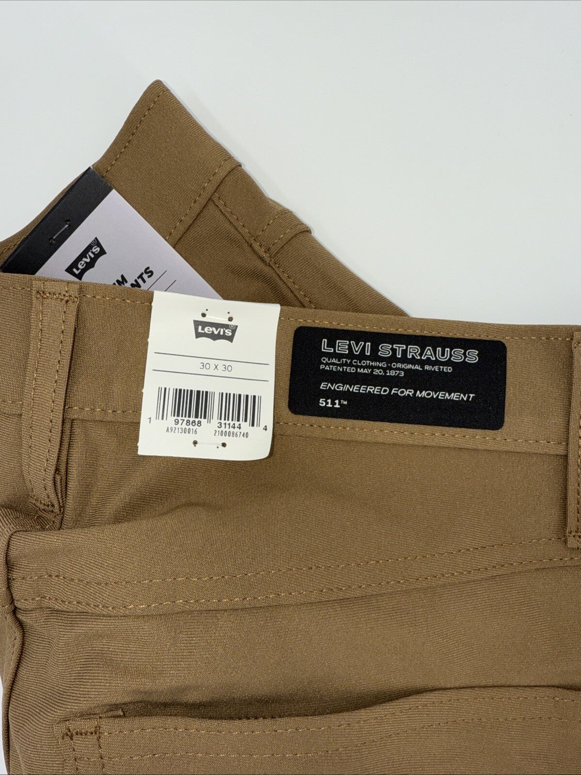 $70 Levi's Men's 511 Slim Tech Pants Stretch A92130010- Tan - 30W 30L - New Tag