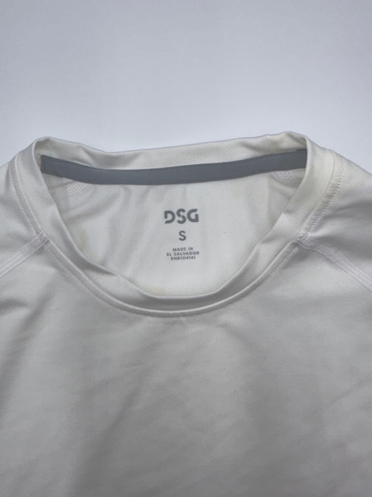 DSG Men’s Compression Crew T Shirt - Pure White - Small - New With Tags