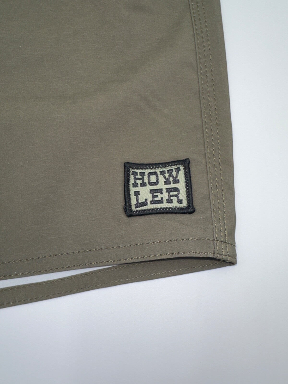 $60 Howler Brothers Men’s Los Vaqueros Boardshorts 8” - Dark Olive - Size 31-New