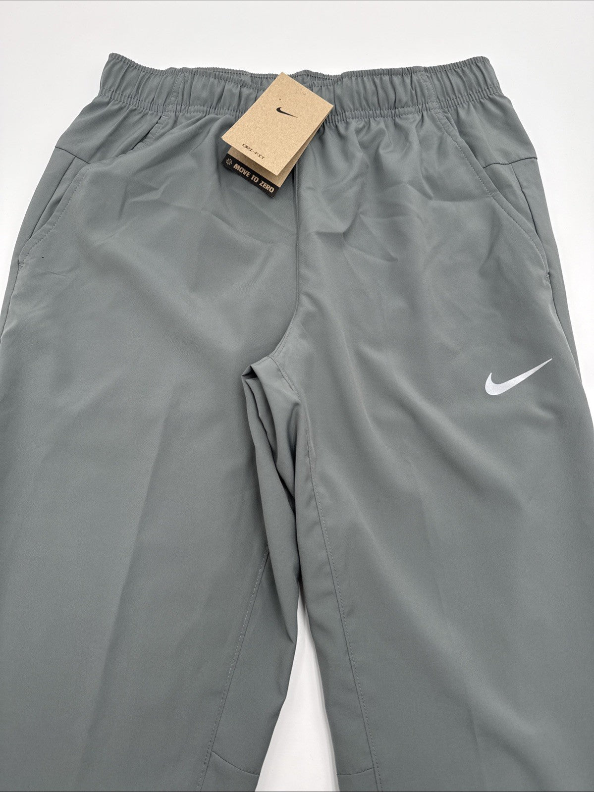 $60 Nike Form Tapered Versatile Pants Lightweight Jogger FB7497-Gray- Small-New