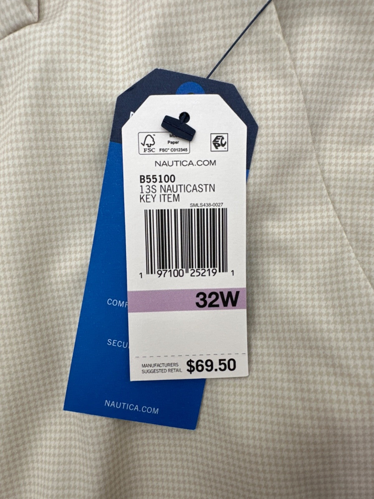 $70 Nautica Men’s Slim Shorts 8.5” - B55100 - 13S Nauticastn - 32W - New tag