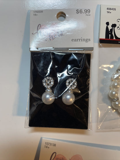 Combo Lot 3 PCs Studio His & Hers WEDDING Set: EARRING - HAIR COMB - Bracelet