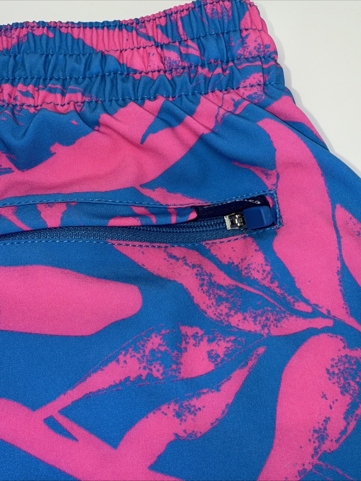 $70 Chubbies The Palm Springers 5.5" Inseam Swim Trunks-Pink/Blue-Small-New Tag