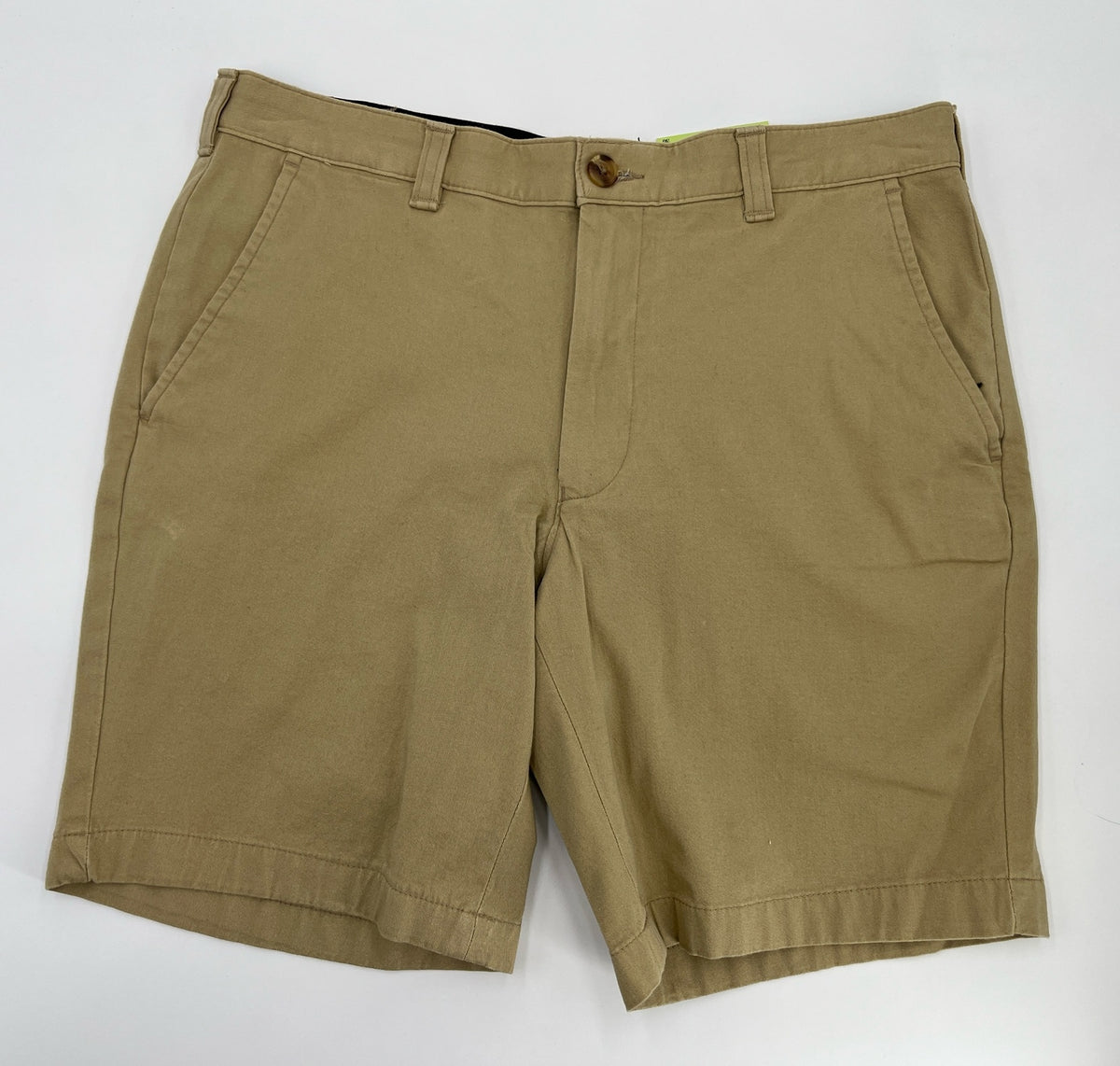 $55 CLUB ROOM Men’s Regular Fit 9" 4-Way Stretch Shorts- Beige Tan- 30” -New Tag