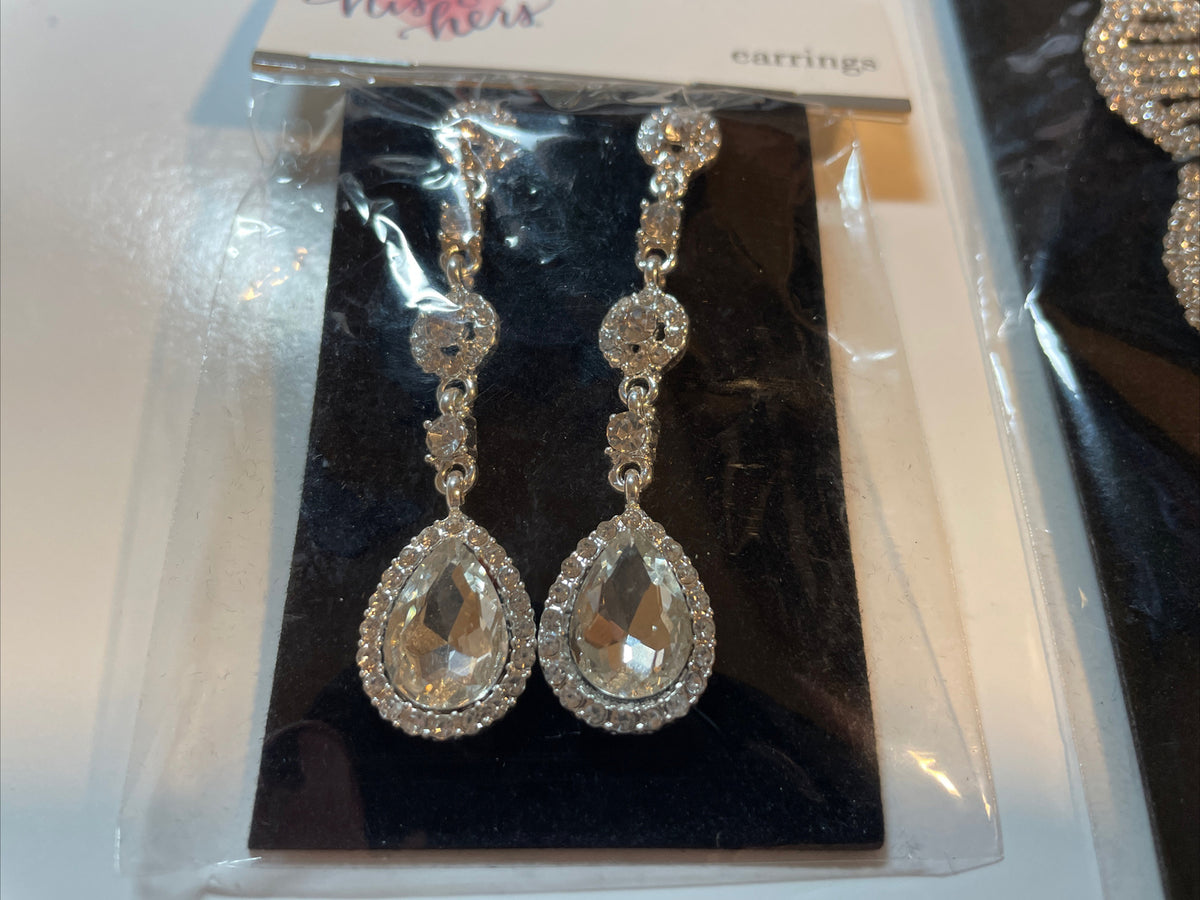 Combo Lot 3 PCs Studio His & Hers WEDDING: EARRING SET - HAIR COMB - Head Band