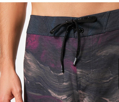 $65 Oakley Men’s Marble Swirl 19 inches Board Swim Shorts- Purple-Size: 30”-New