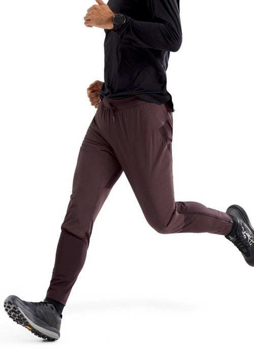 $200 Arc’teryx Men’s Norvan Insulated Pants - Phantasm Brown-Small- New Tag