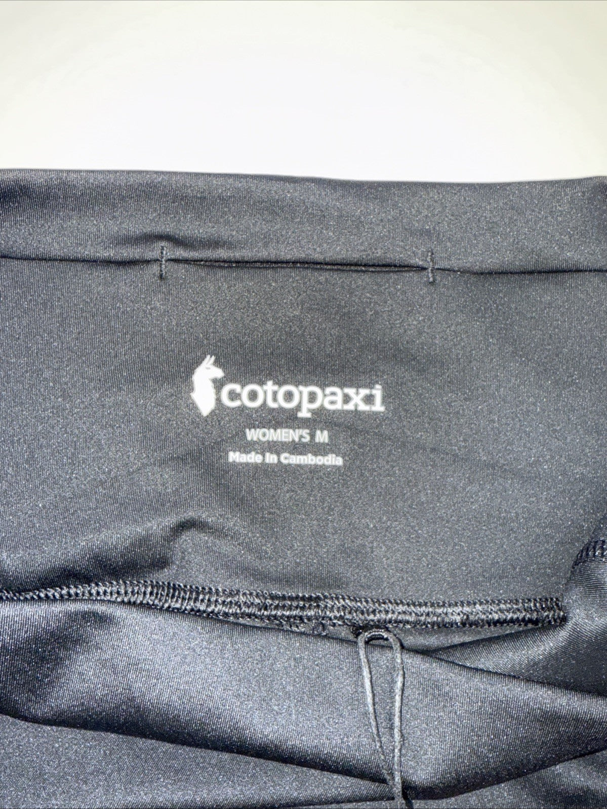 $90 Cotopaxi Women’s Cerro Travel Base Layer Tights - Black - Medium- New Tag