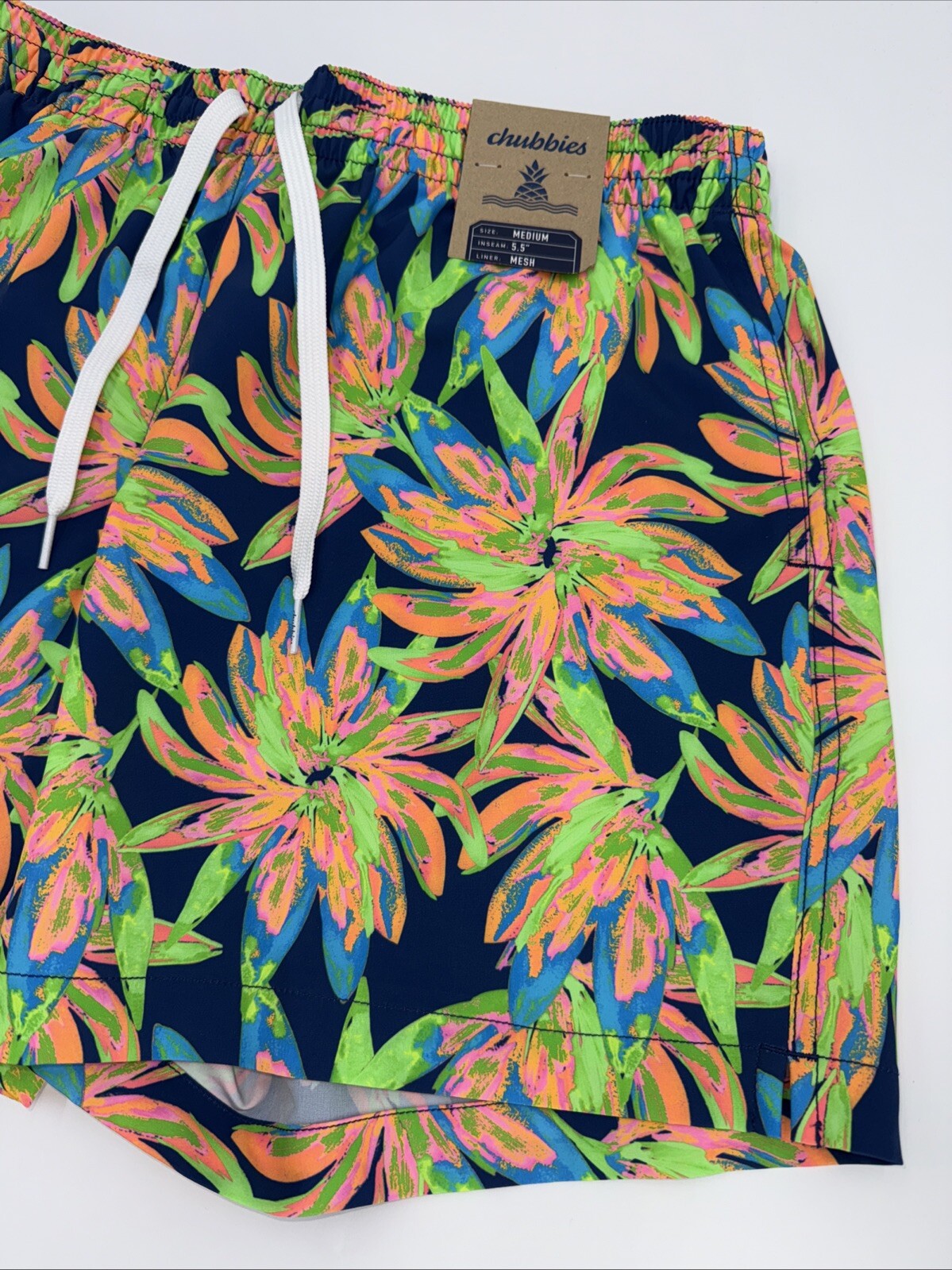 $70 Chubbies The Ocean Flowers 5.5" Inseam Swim Trunks-Multi -Medium-New Tag