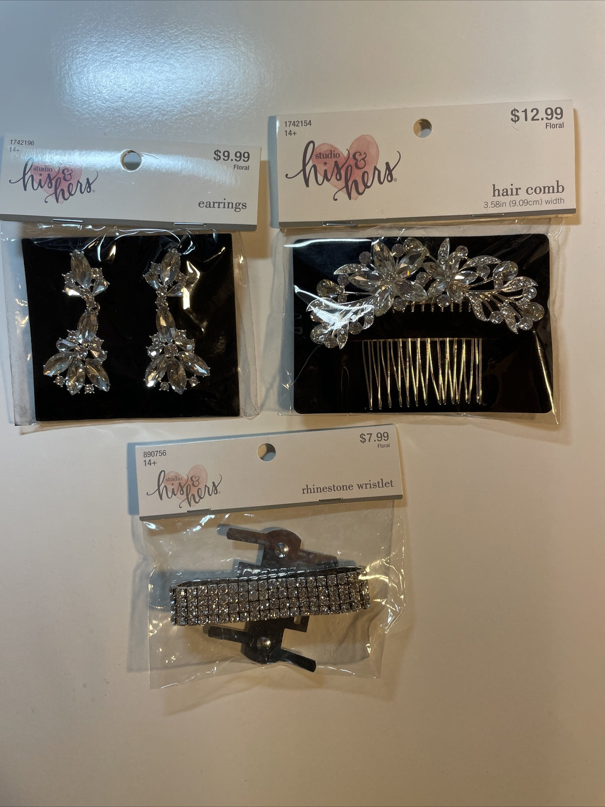Combo Lot 3 PCs Studio His & Hers WEDDING Set: EARRING - HAIR COMB - Bracelet