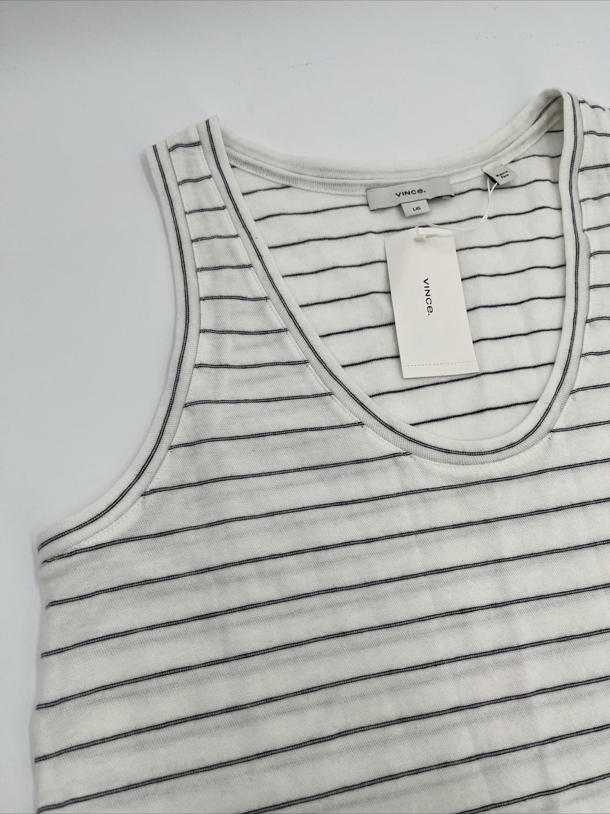 $80 *New* Vince Easy Scoop Neck Striped Tank Top- Off White- Large -New Tag