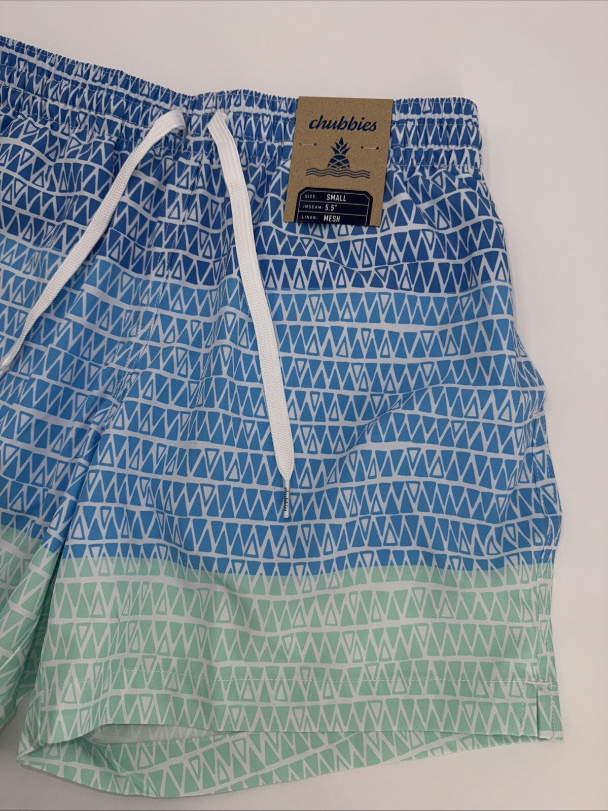 $70 Chubbies The Ocean Trifectas 5.5" Inseam Swim Trunks- Multi -Small -New Tag