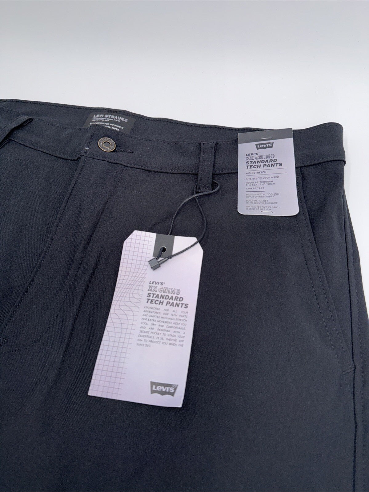 $69 Levi’s Men’s XX Chino Standard Tech Pants- Black -36W x 30L - New With Tags