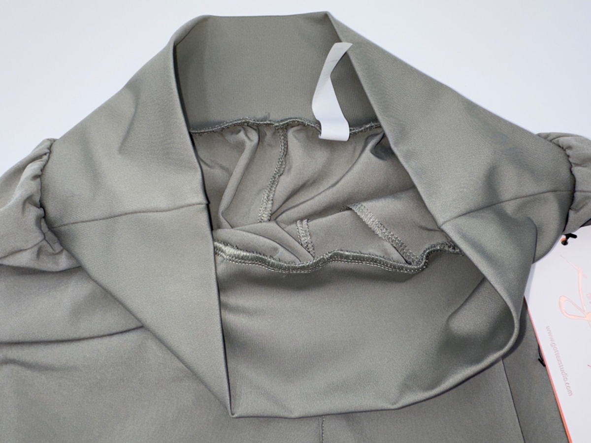 $79 Gottex Women's Cargo Pants - Grey Sage - Medium - New With Tags