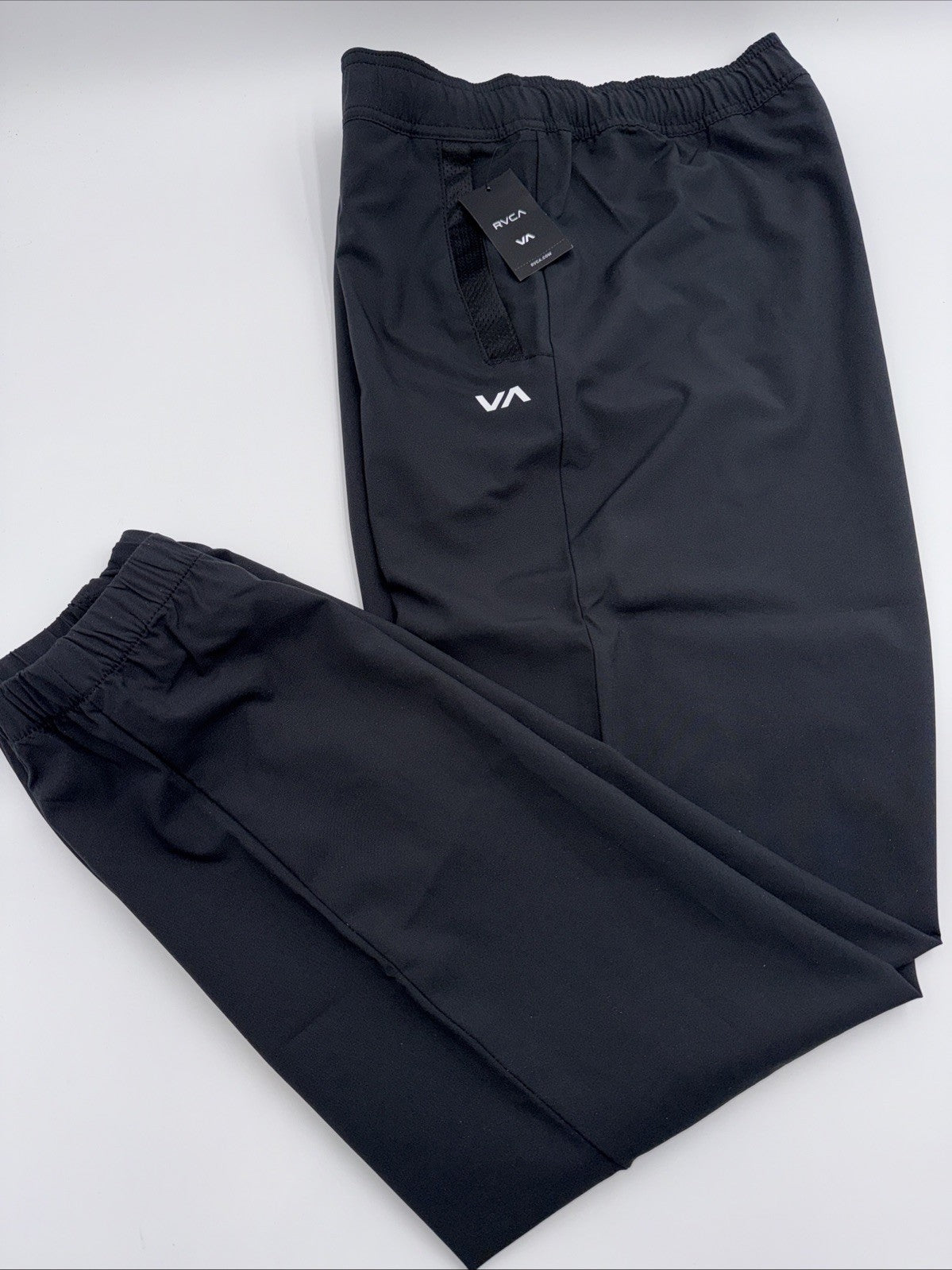 $80 RVCA Men’s Kevin EW Pants Jogger- Elastic Waist Stretch- Black - Medium -NEW