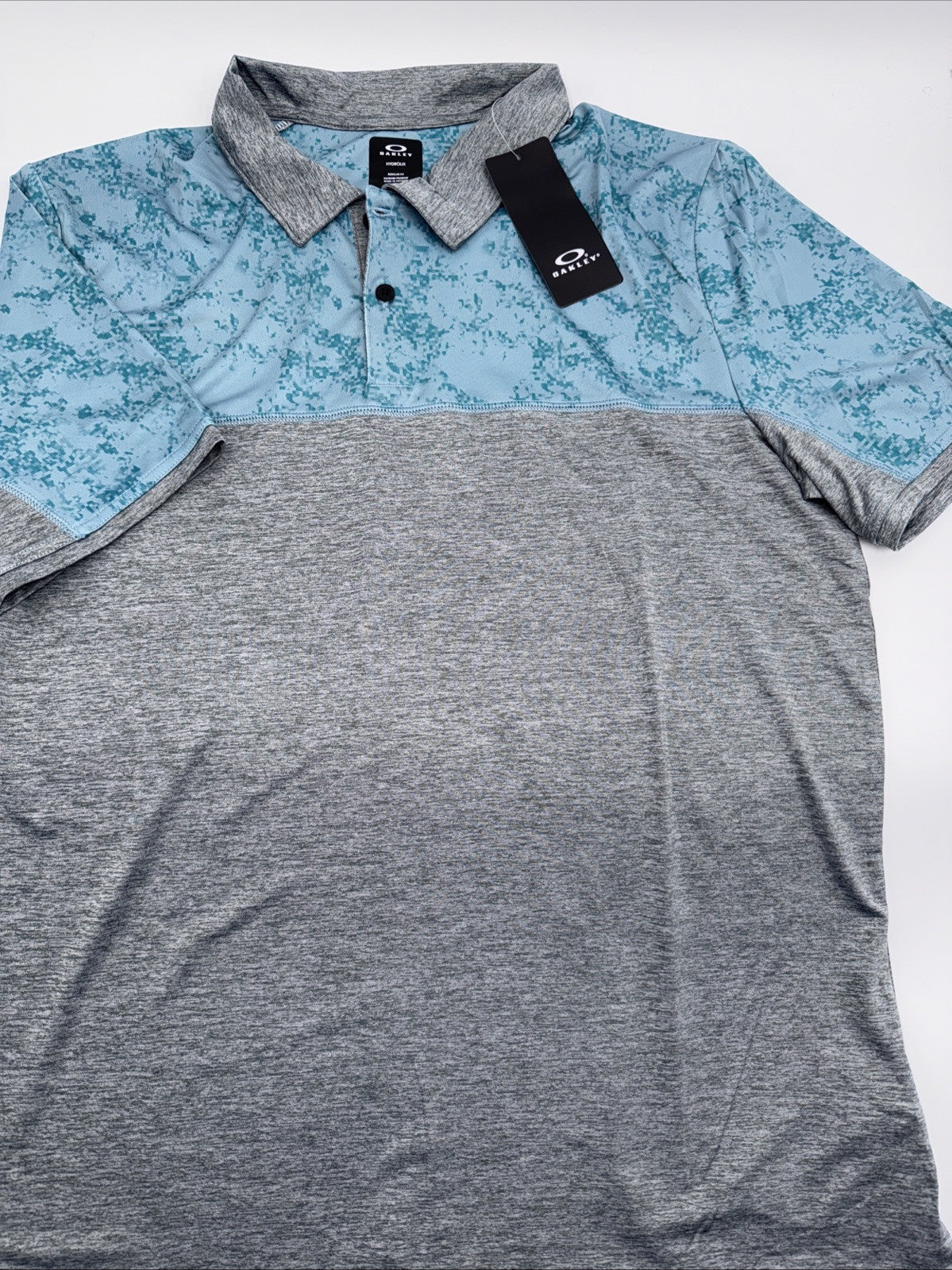 $65 Oakley Men’s Sand Block Polo Shirt - Aurora Blue/Grey- Size: Medium - New