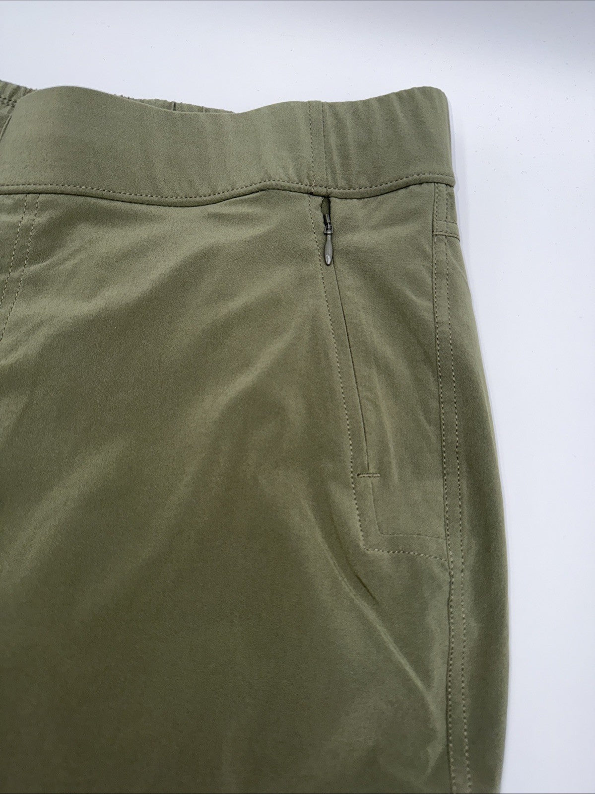 $89 Kuhl Women’s Vantage Pull on Lightweight Hiking Pants- Sage-Size: Small- New