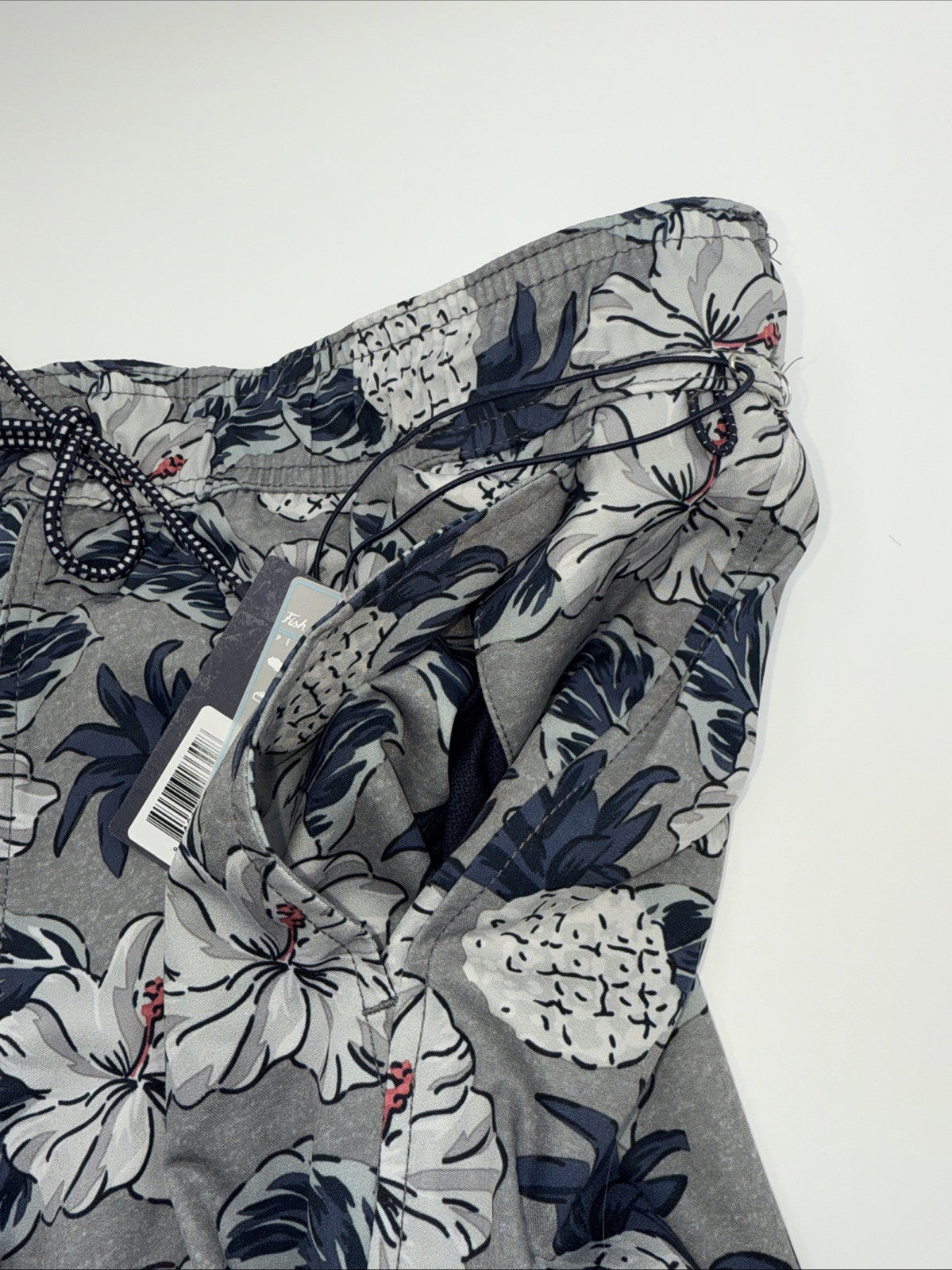 $86 Fish Hippie Men’s Palaver 8” Volley Lined Swim Shorts-Floral Charcoal- Large