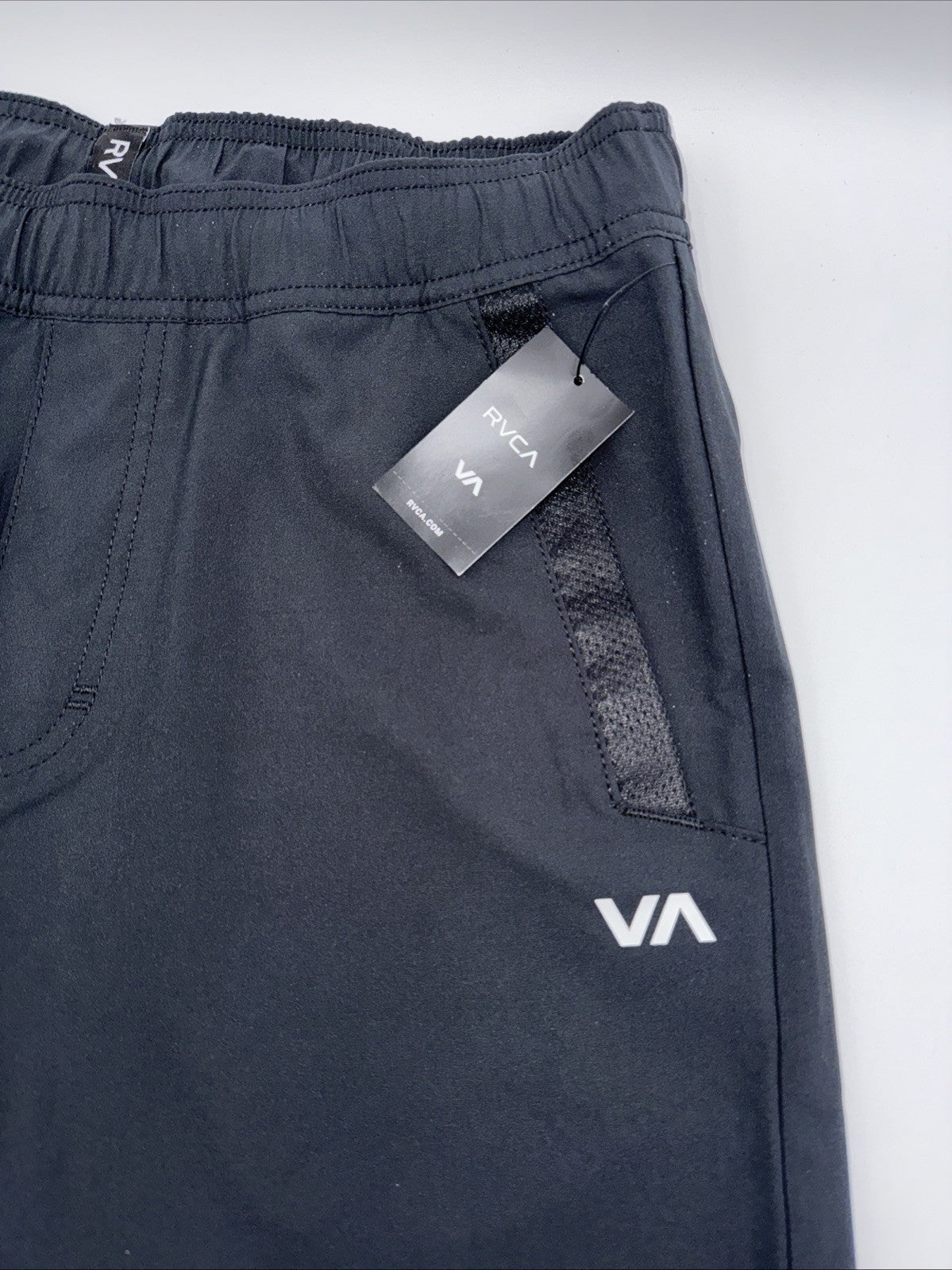 $80 RVCA Men’s Kevin EW Pants Jogger- Elastic Waist Stretch- Black - Medium -NEW